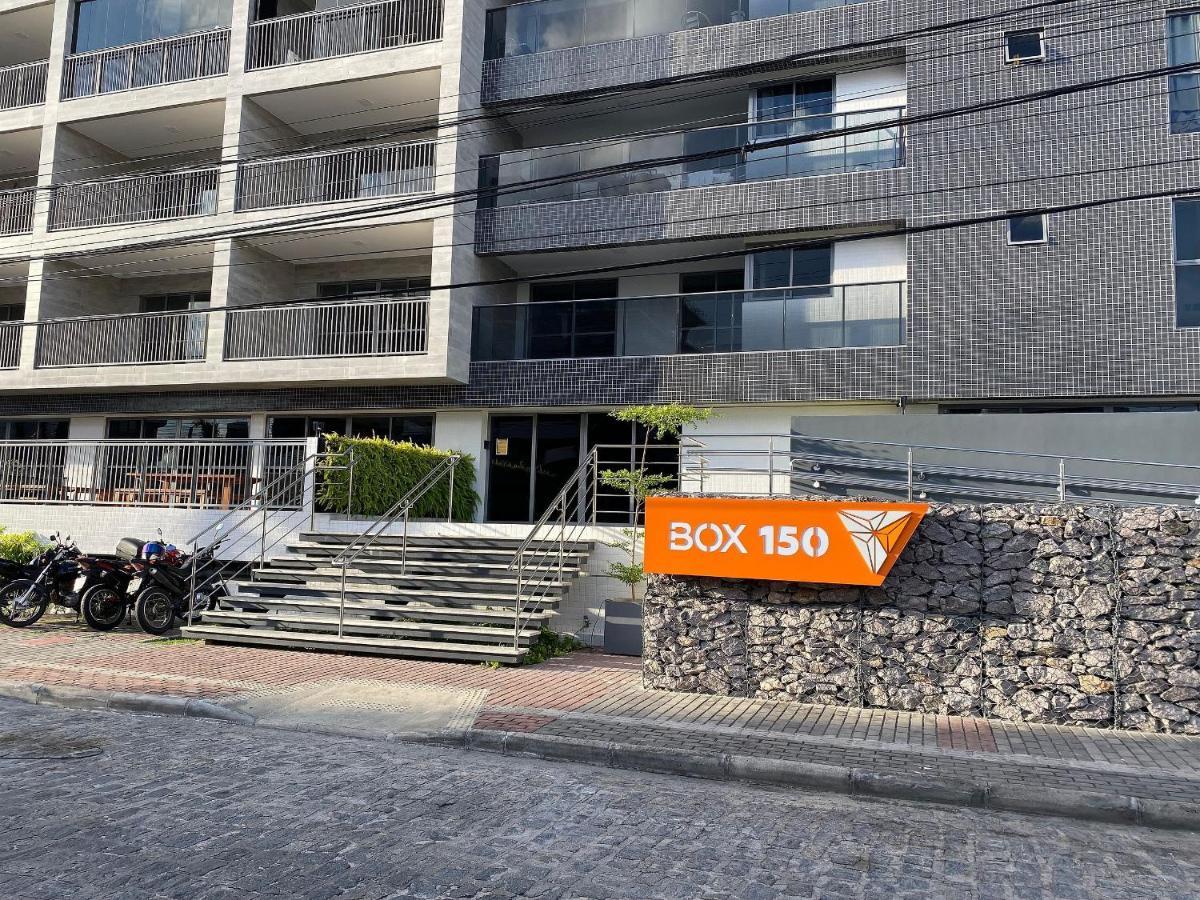 Bela - Design E Conforto No Box 150 *