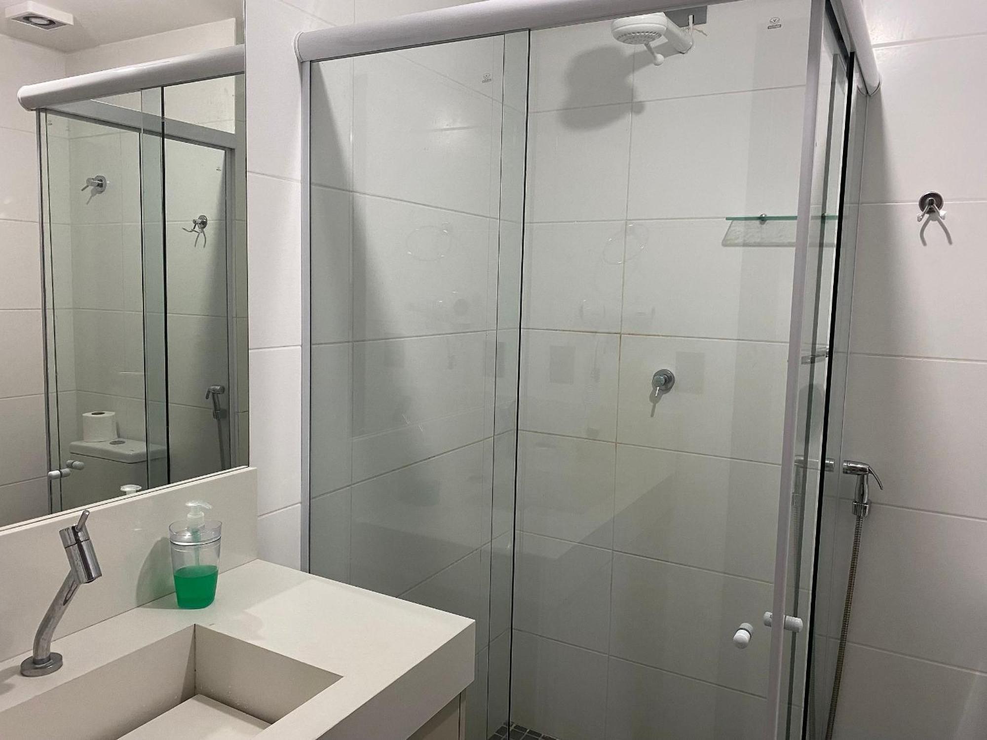 Bela - Design E Conforto No Box 150